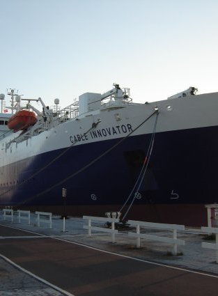 Docked-Cable-ship